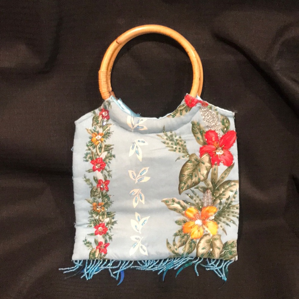 Hawaiian beaded Pouch Purse